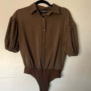 Kittenish Brown Buttoned Bodysuit, size XS